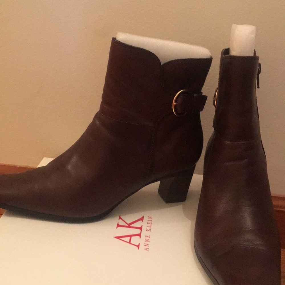 Brown leather ankle boots
